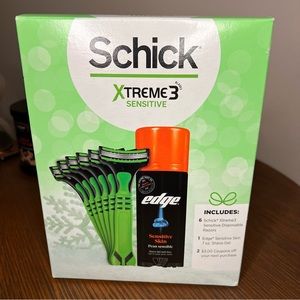 SCHICK Xtreme 3 Sensitive Gift Pack 6 Disposable 3-Blade Razors & 7oz Shave Gel